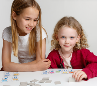 MemoPuzzle. Alfabetet med 29 store og små bokstaver.