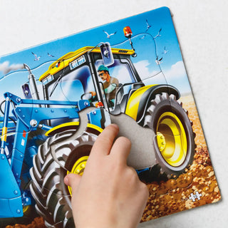 Traktor og gravemaskin